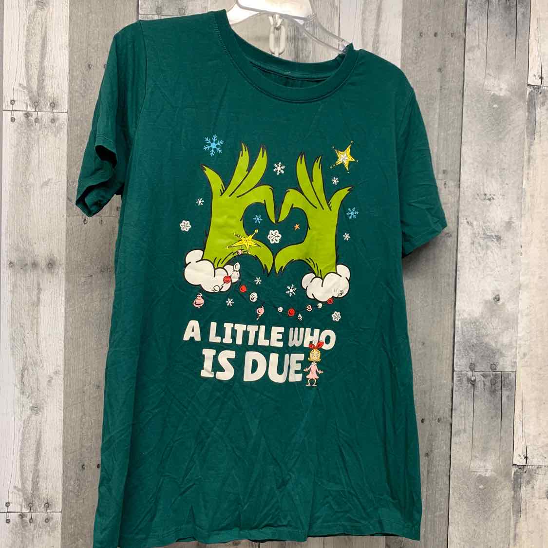 Size 2X Green Graphic Holiday Brands T Shirt