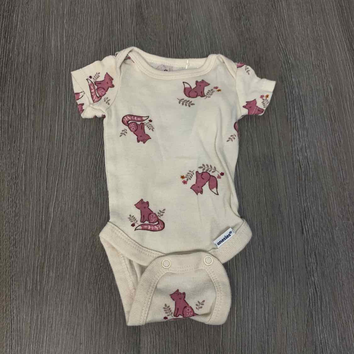 Size 9 Ivory/Pink Gerber Bodysuit