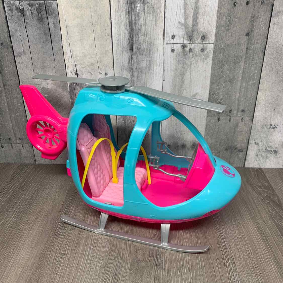 Barbie Blue/Pink Doll Accessories