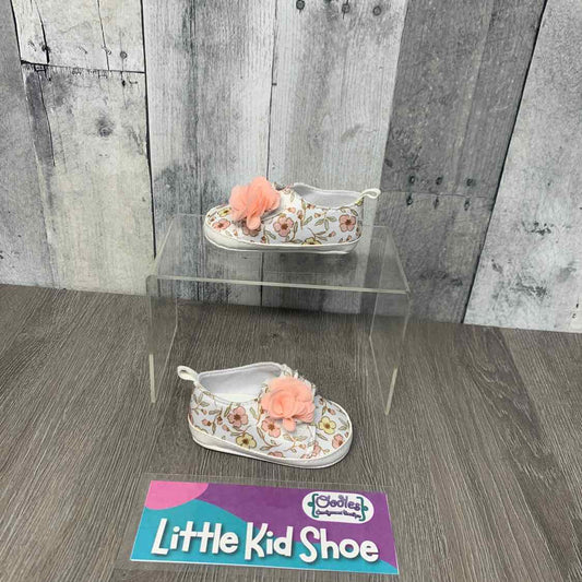 Size 3-6 Months White Floral Print Child of Mine Soft Sole Shoes
