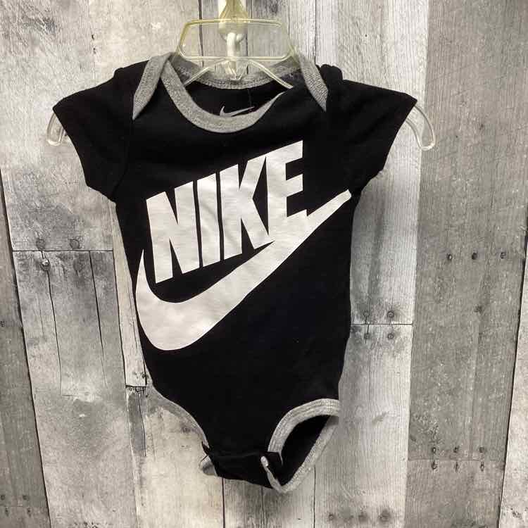 Size 0-6 Months Black/White Sport Brand Bodysuit