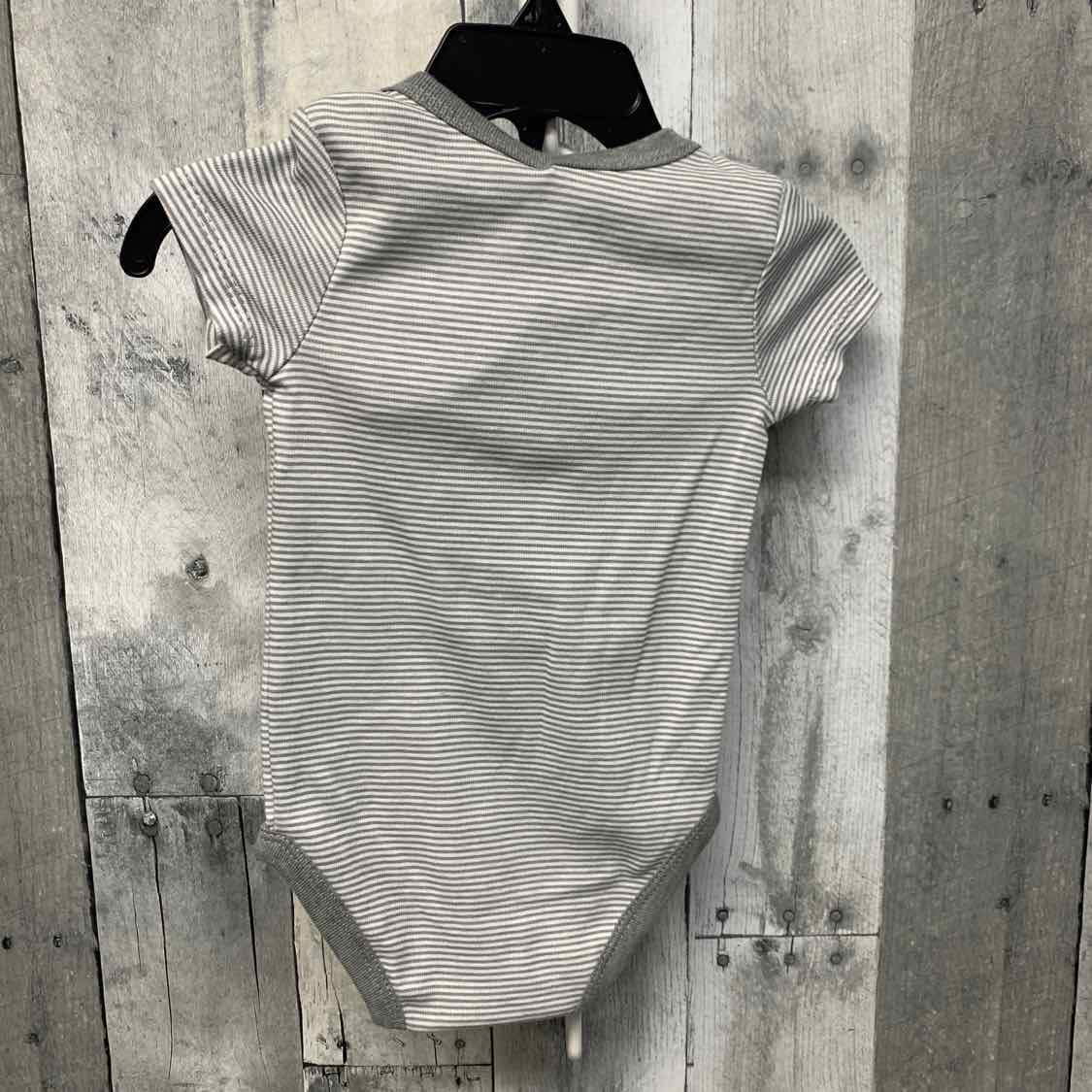 Size 6 Months Gray/White Sport Brand Bodysuit
