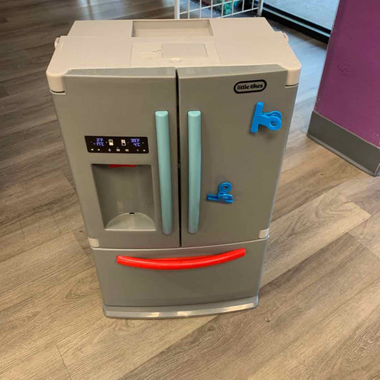 Little Tikes Gray/Red Kitchen Set