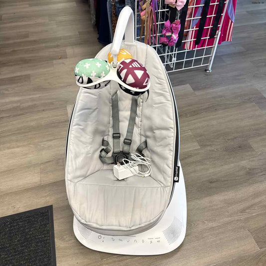 4Moms Gray Swing w/ Pwr Plug