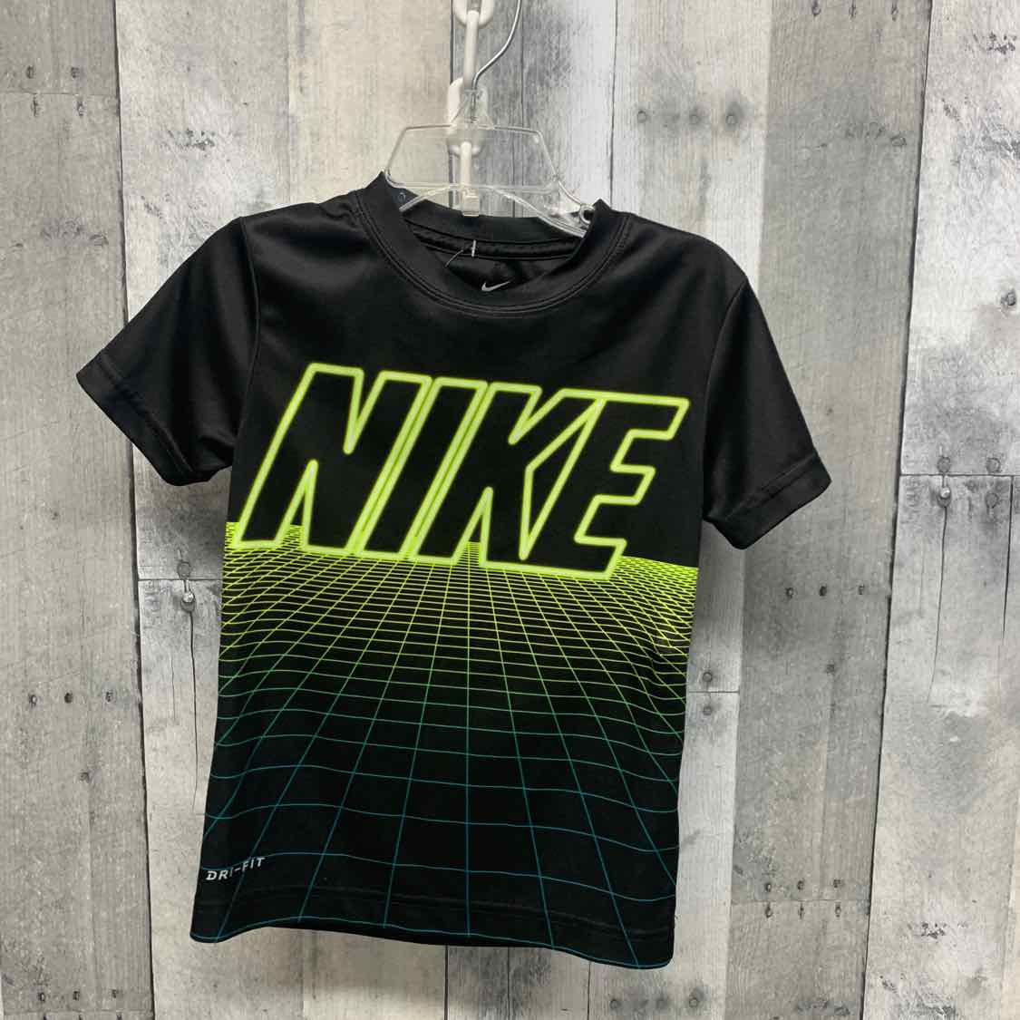 Size 4 Black/Green Sport Brand T Shirt