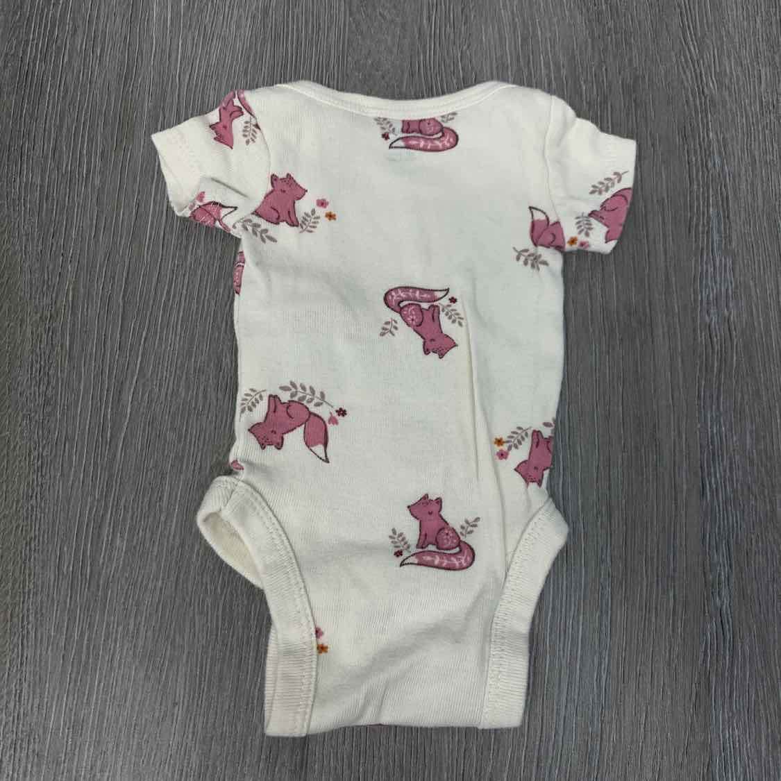 Size 9 Ivory/Pink Gerber Bodysuit