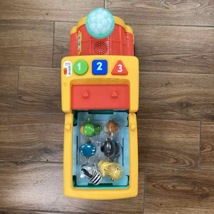 Fisher Price Orange Little People Set