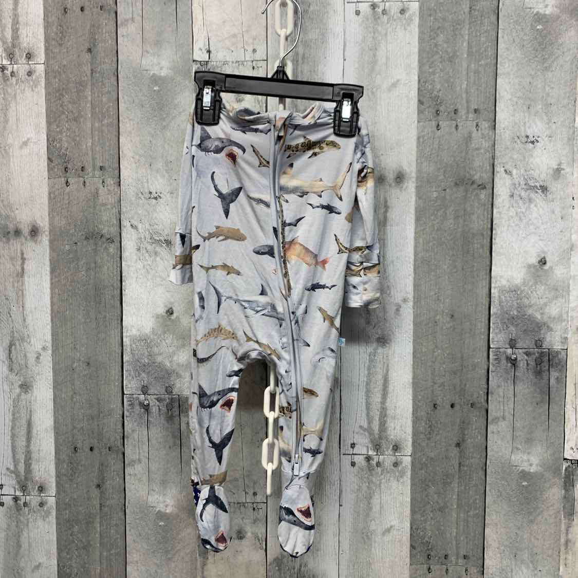 Size 3-6 Months Gray/Blue Posh Peanut Footy PJs