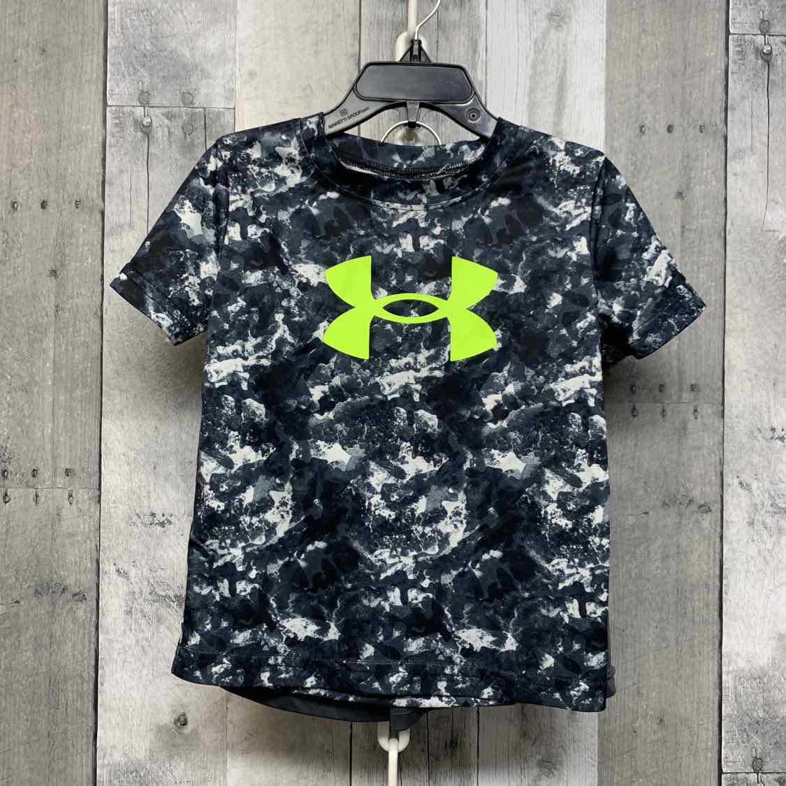 Size 3T Gray/Green Sport Brand Shirt/Shorts