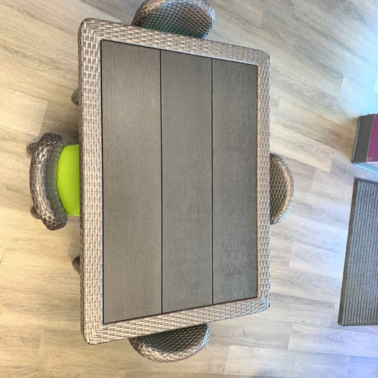 Lakeshore Gray/Green Table & Chairs