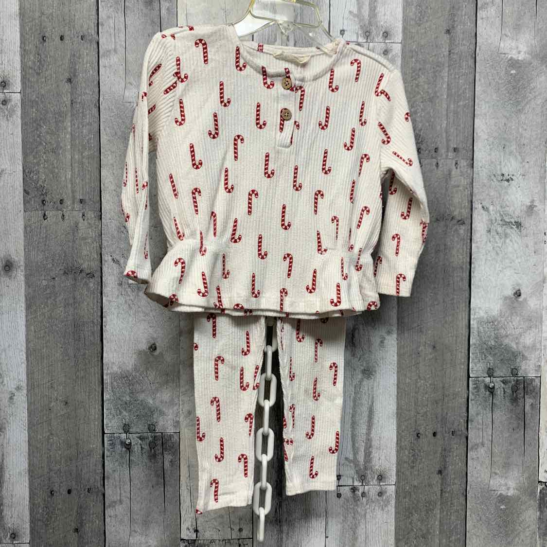 Size 2T White Print Jessica Simpson Shirt/Pants