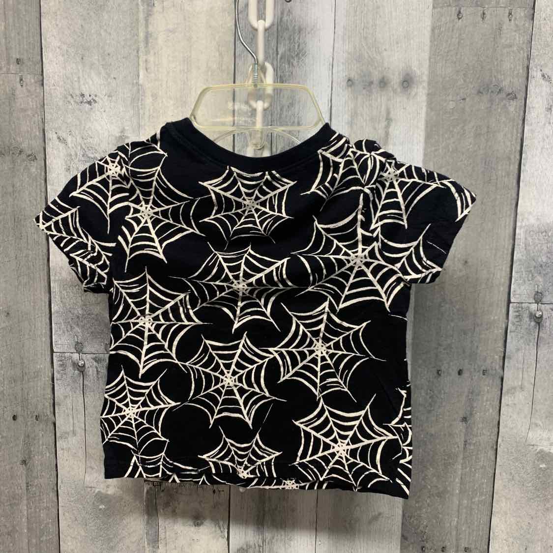 Size 4T Black Print Old Navy T Shirt