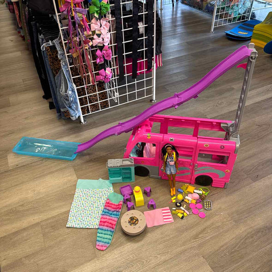 Barbie Pink Doll Playset