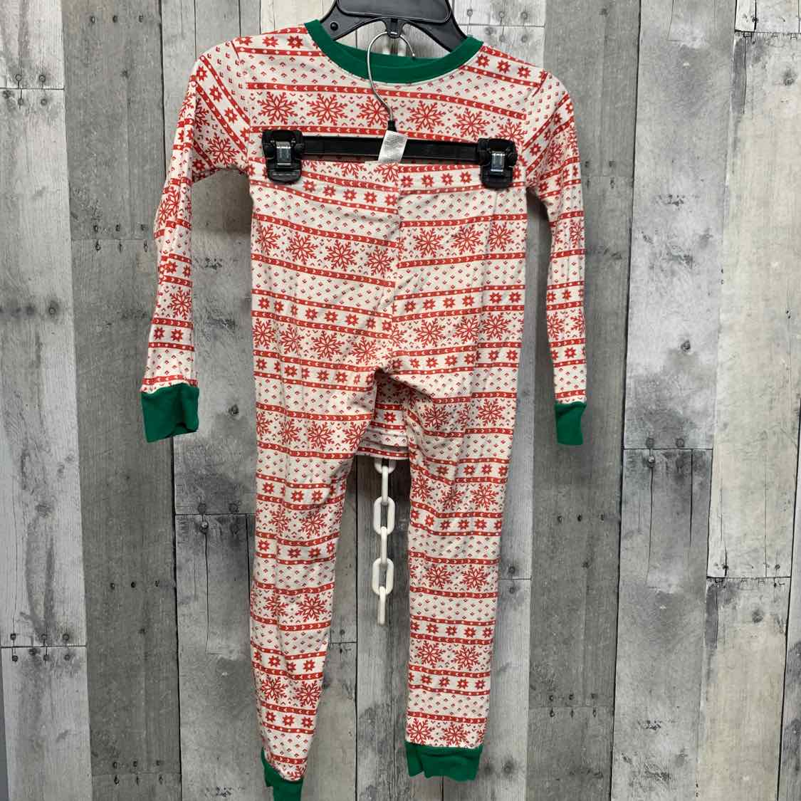 Size 7 White/Red Carter's 2pc PJs