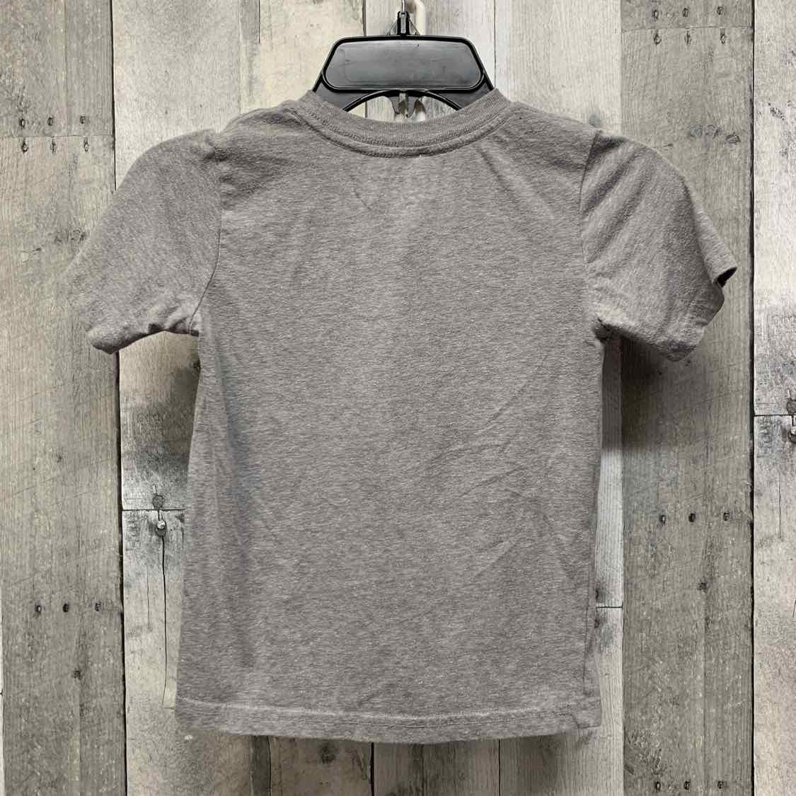 Size 5T Gray Graphic Marvel T Shirt