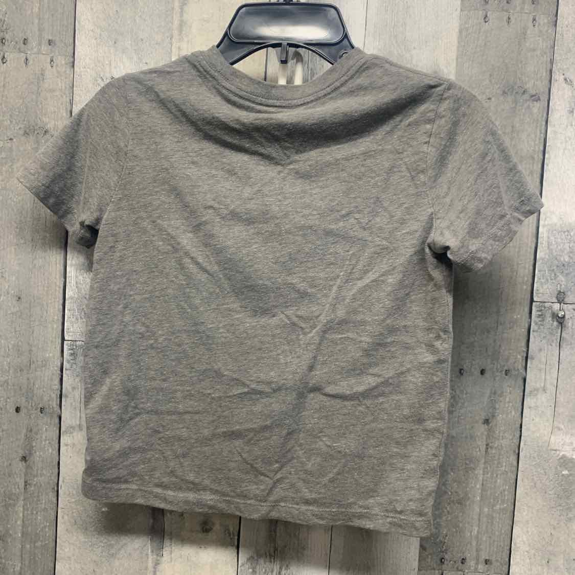 Size 6/7 Gray Old Navy T Shirt