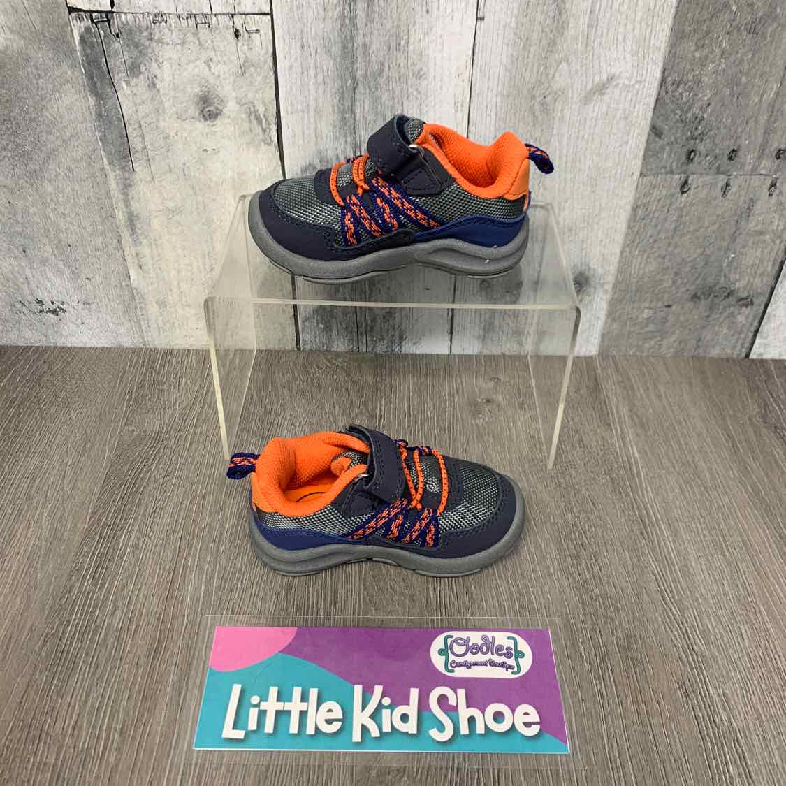 Size 4 Gray/Orange Osh Kosh Sneakers - OodlesCB