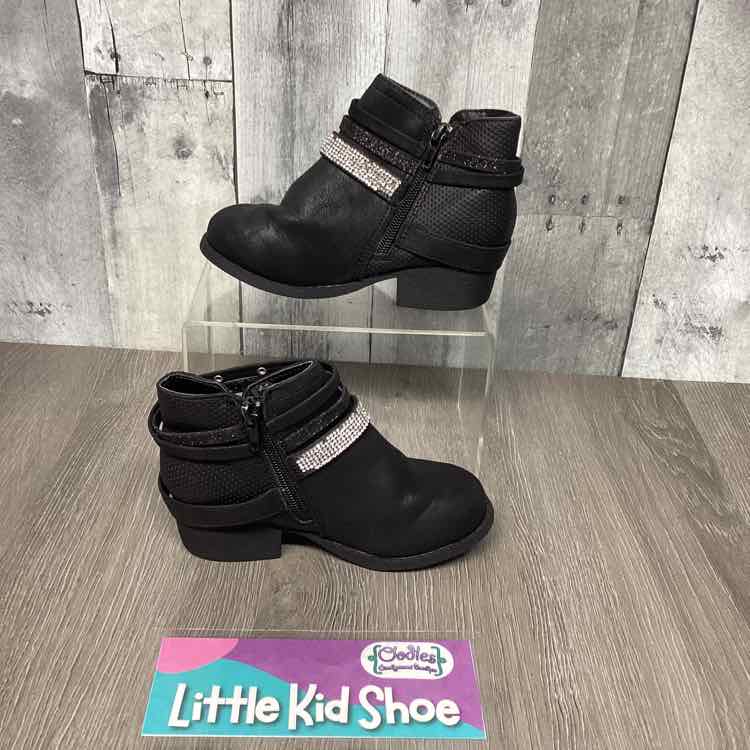 Size 11 Black B Brand Boots