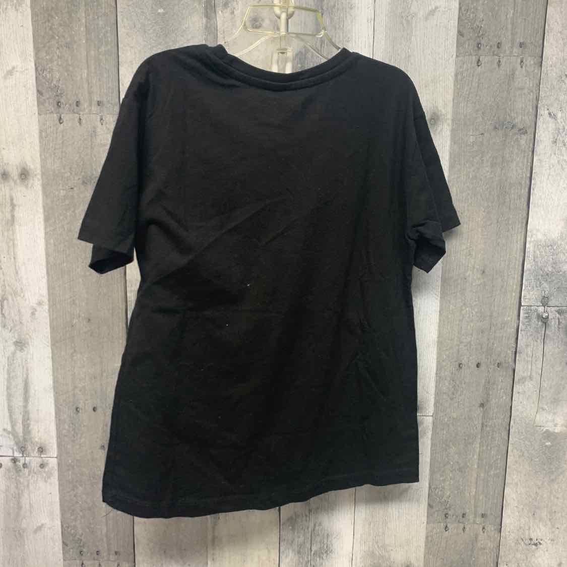 Size Medium Black Graphic B Brand T Shirt