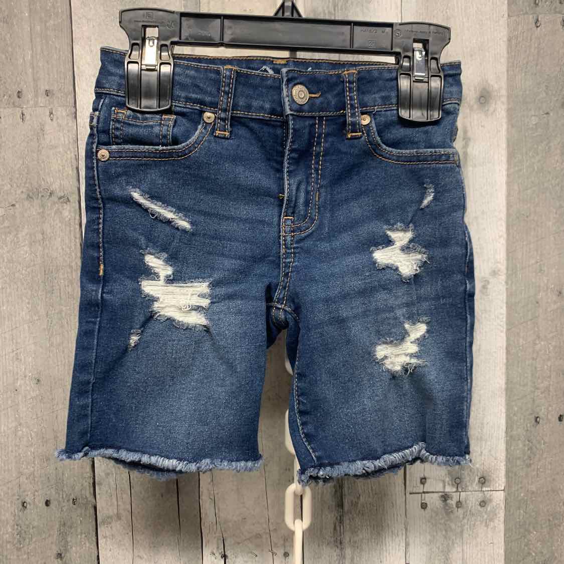 Size 6 Denim Jordache Shorts