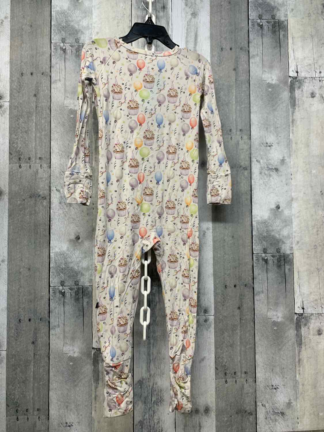 Size 2T White Print Boutique Brand Footy PJs