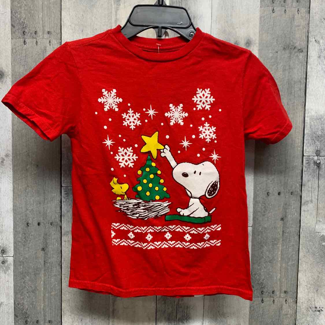 Size Small Red Graphic Peanuts T Shirt - OodlesCB