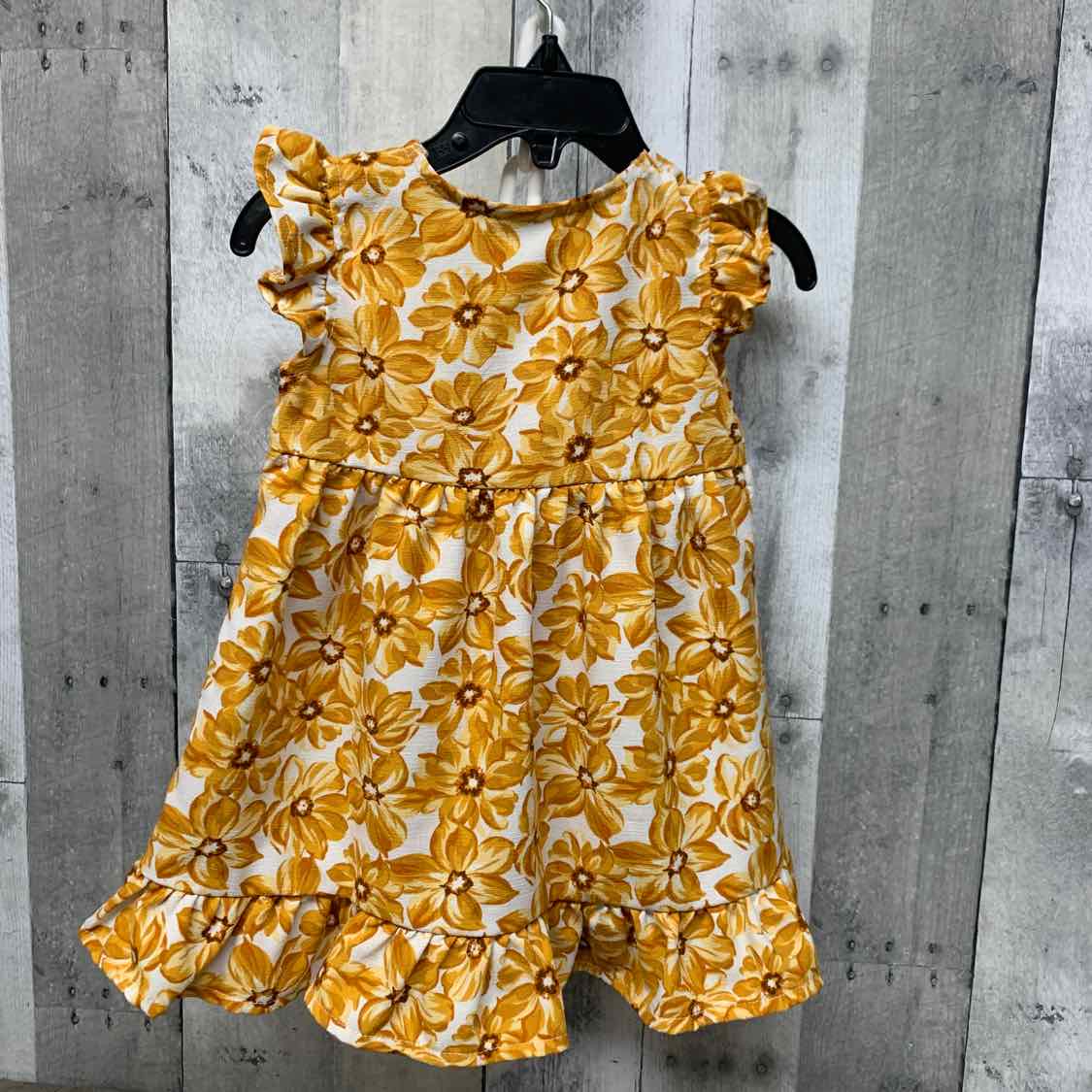 Size 18 Months Yellow/White Daisy Fuentes Dress