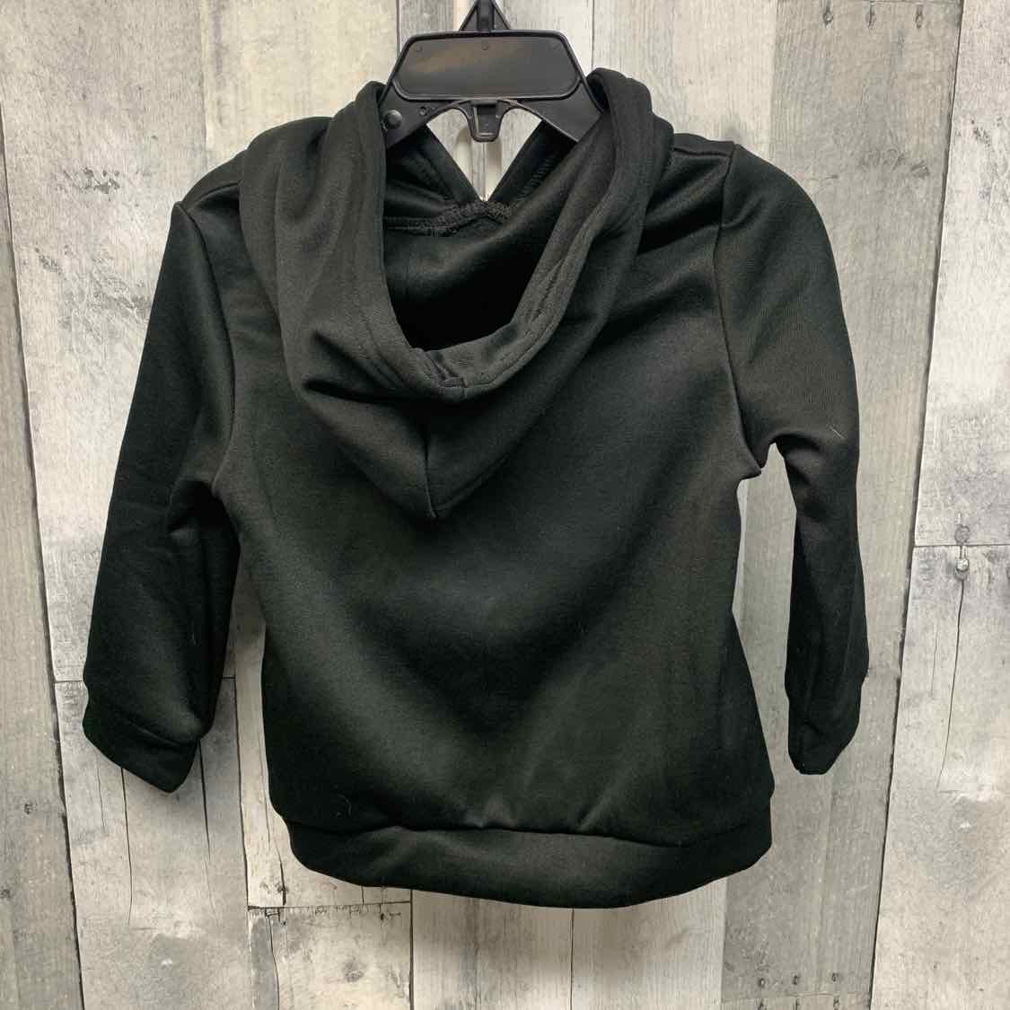 Size 3T Black Graphic B Brand Pull Over