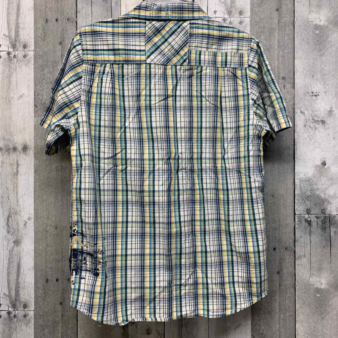 Size Medium White/Navy Quiksilver Button Up - OodlesCB