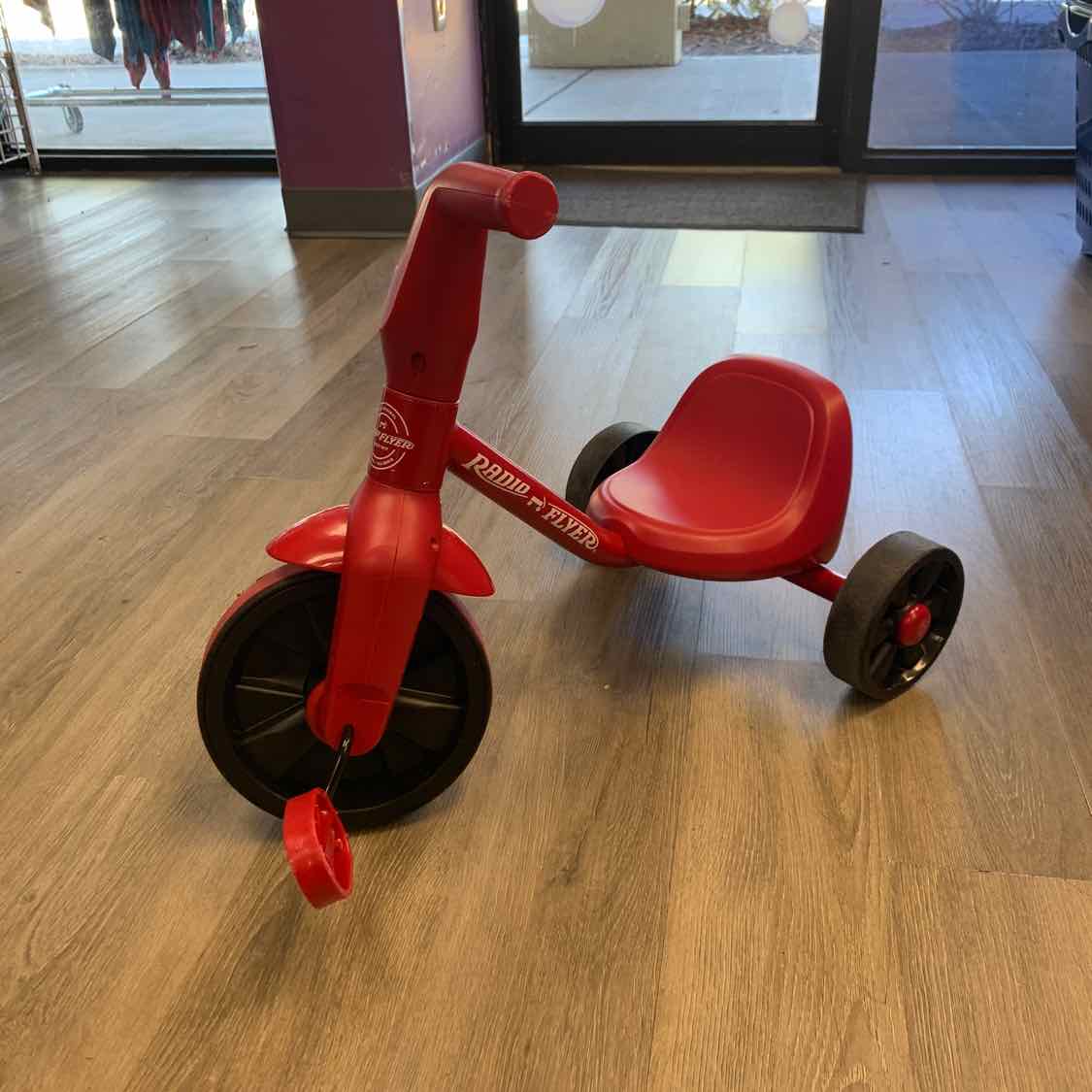 Radio Flyer Red Tricycle