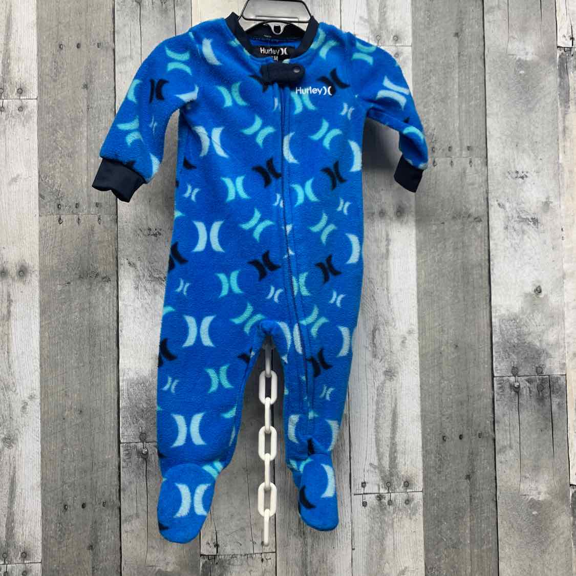 Size 6 Months Blue Print Hurley Footy PJs