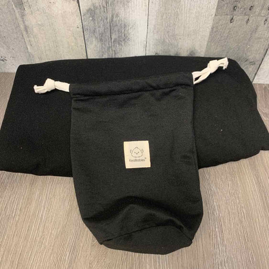 Generic Black Wrap