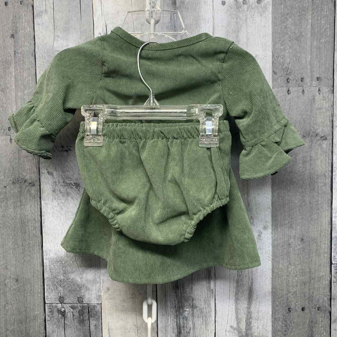 Size 6-9 Months Green B Brand 2pc Dress