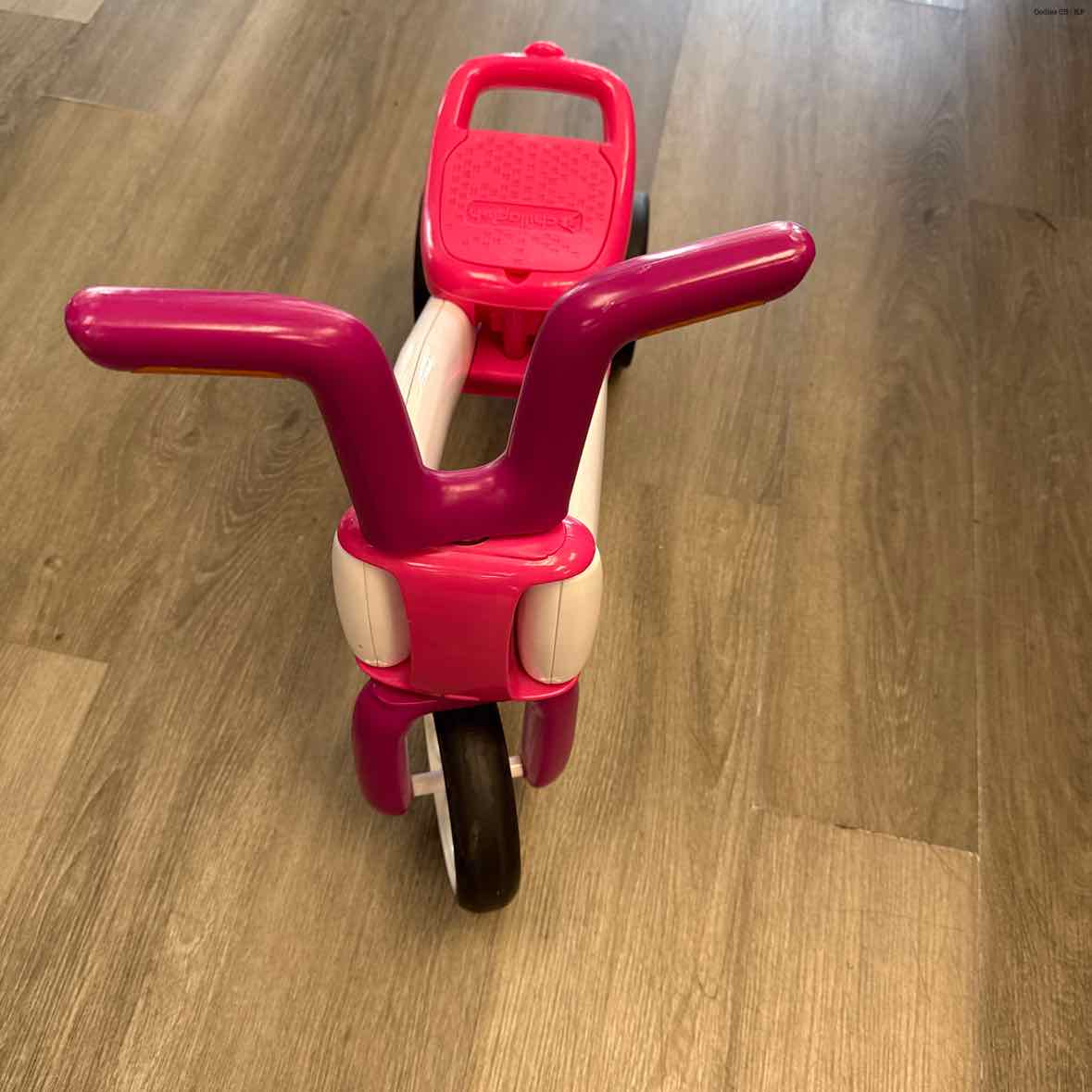 Generic Pink Bike - OodlesCB