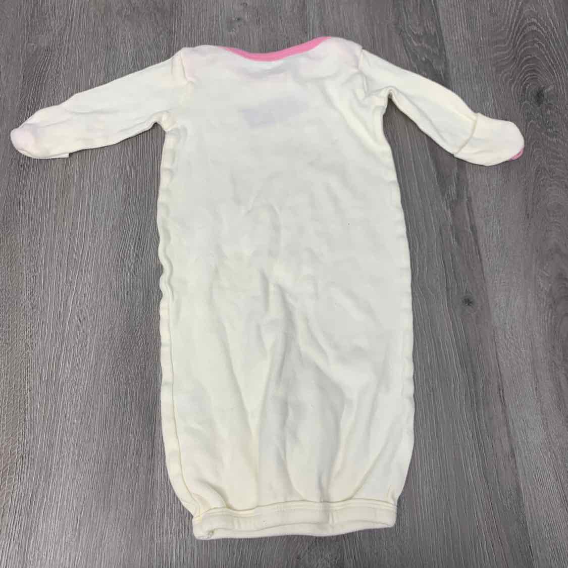 Size Preemie White/Pink B Brand Layette