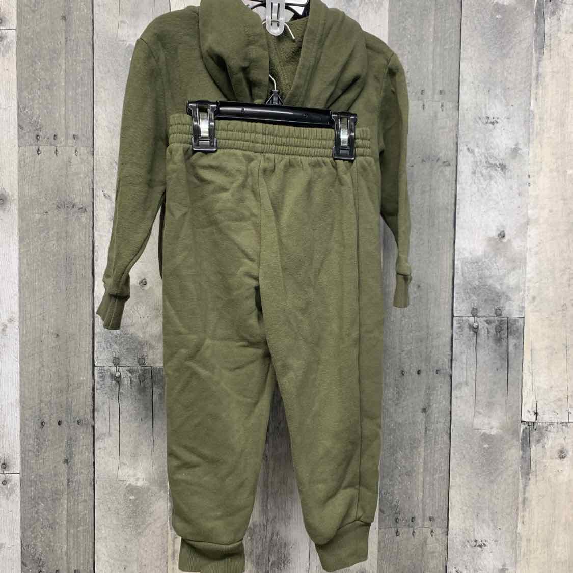 Size 3T Green Champion Sweats - 2pc