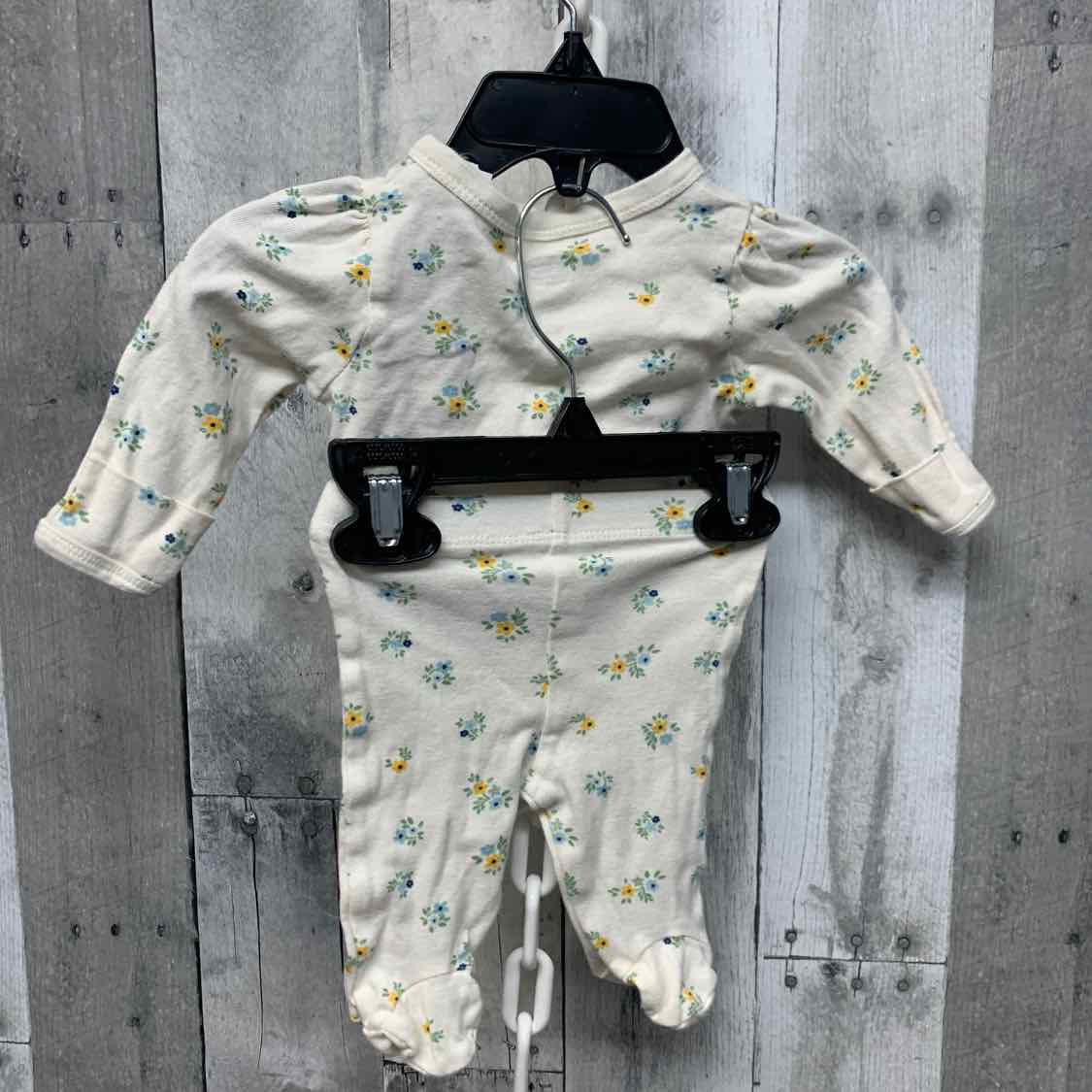 Size Newborn White Floral Print Gerber Shirt/Pants