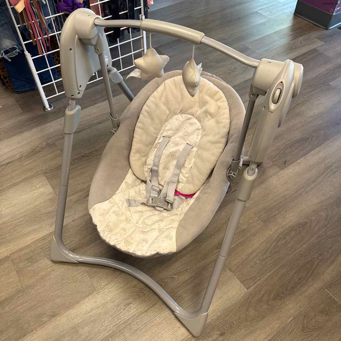 Graco Gray Swing - No Pwr
