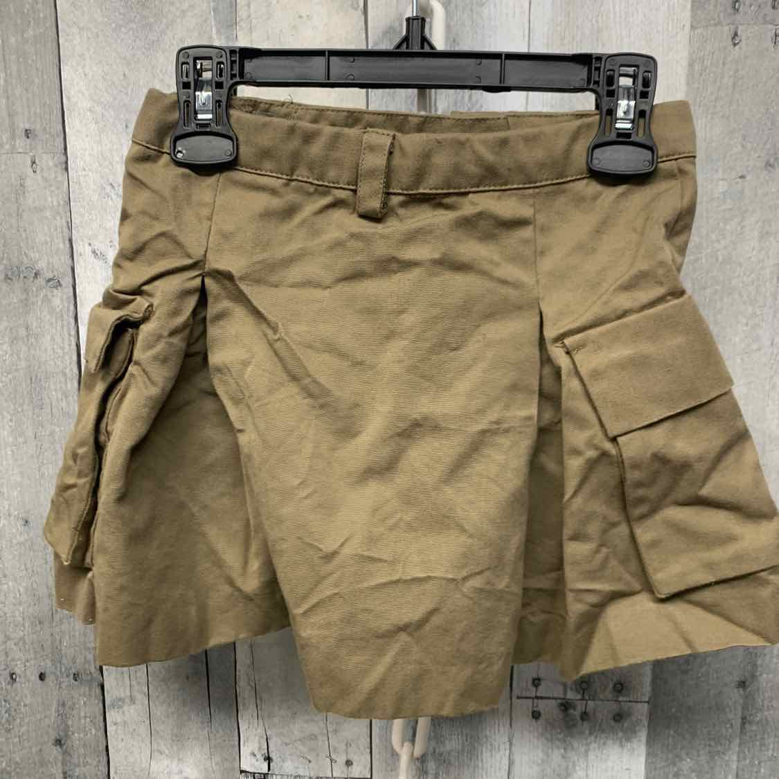 Size 8 Green Zara Skirt