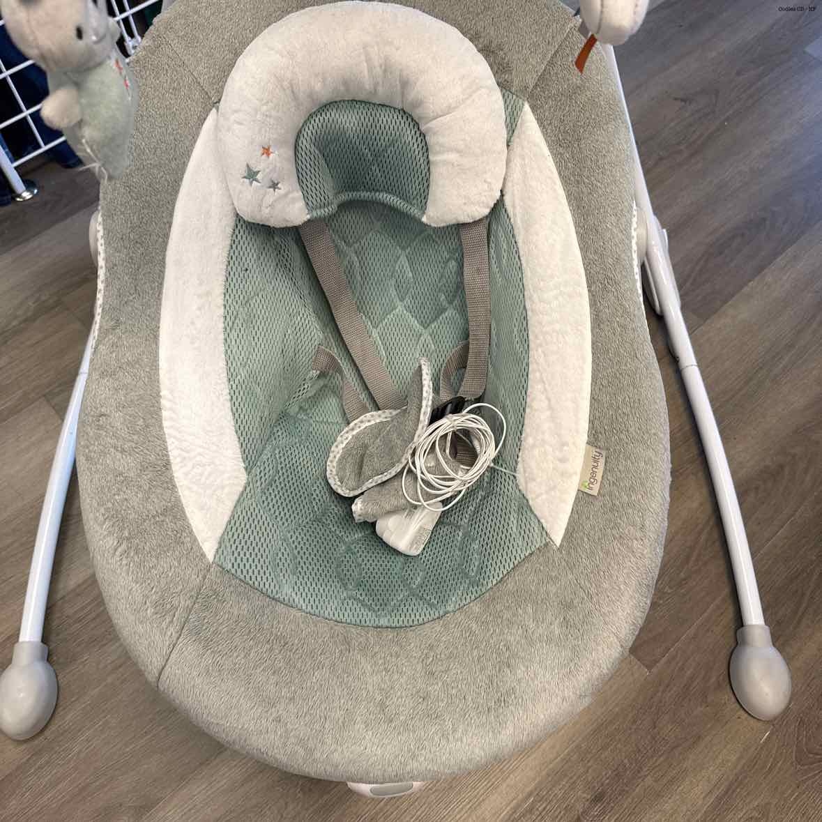 Ingenuity Teal/White Swing w/ Pwr Plug