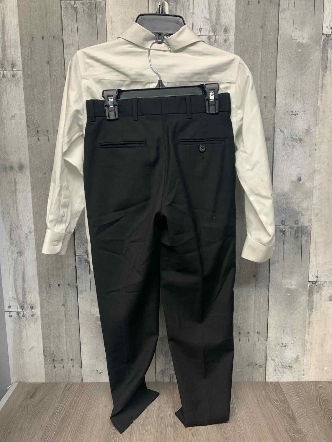 Size 7 White/Black Class Club 2pc+ Suit