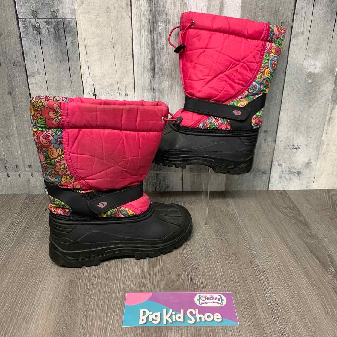 Size 1/2 Pink B Brand Snow Boots