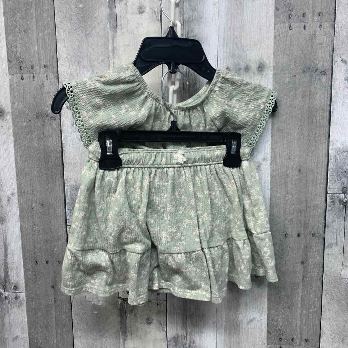 Size 4T Green Floral Print Carter's Shirt/Skirt
