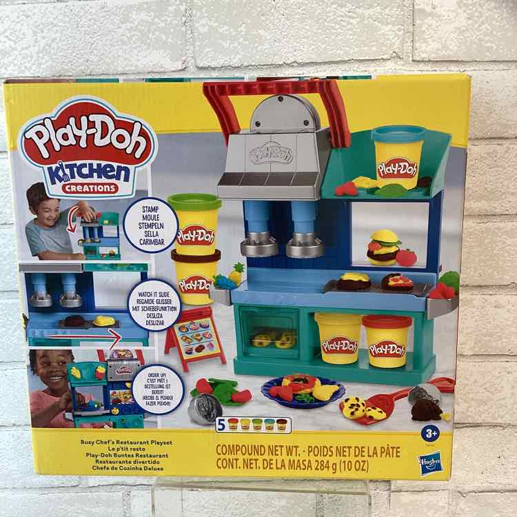 play doh Blue/Yellow Craft Kit