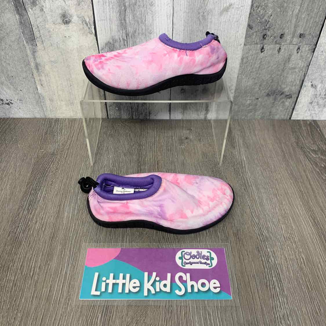 Size 7/8 Pink/Purple Tommy Bahama Water Shoes