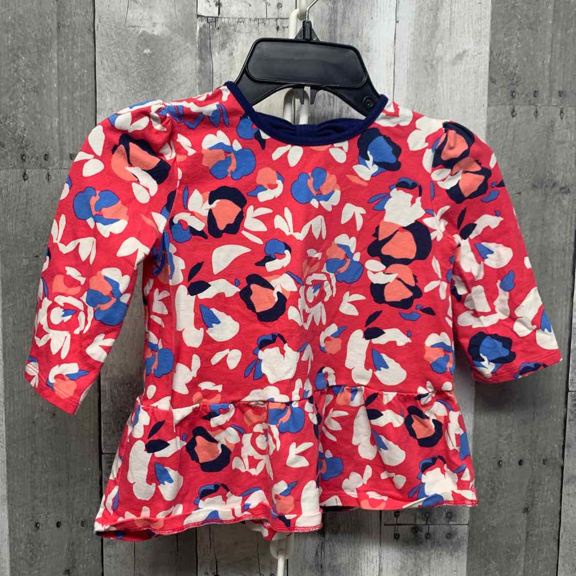 Size 5 Pink/Blue Crown & Ivy Short Sleeve Shirt