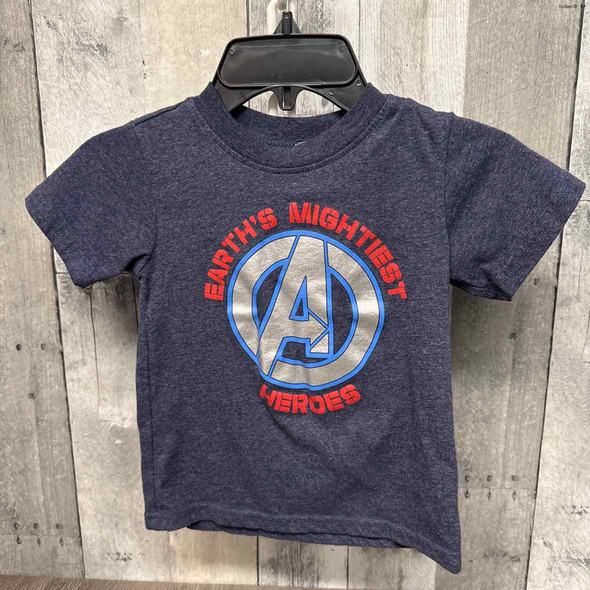 Size 4 Navy Graphic Marvel T Shirt