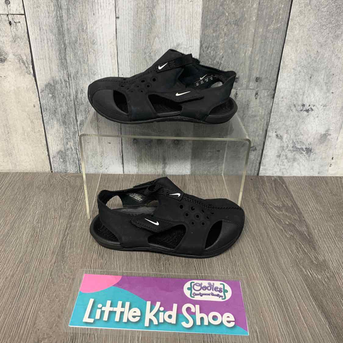 Size 9 Black Sport Brand Water Shoes