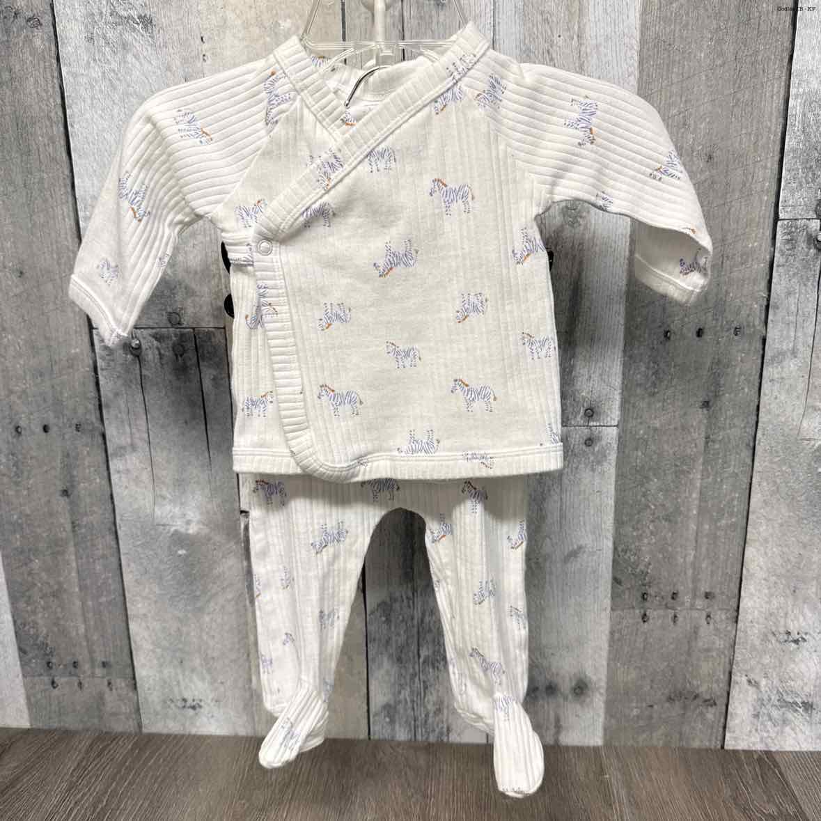 Size 3 Months White/Blue Just One You Shirt/Pants