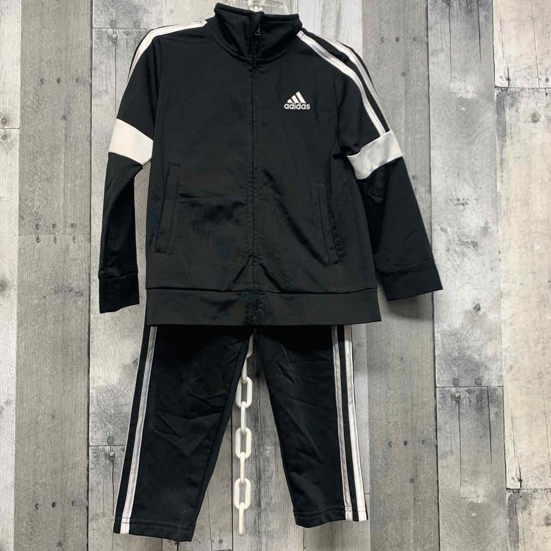 Size 3T Black/White Sport Brand Jacket/Pants